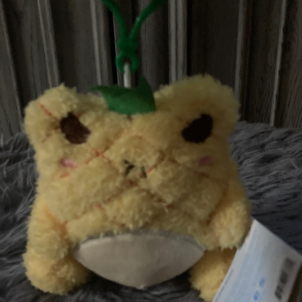 Yellow Plush Pineapple Toy for children - Picture 13 of 16